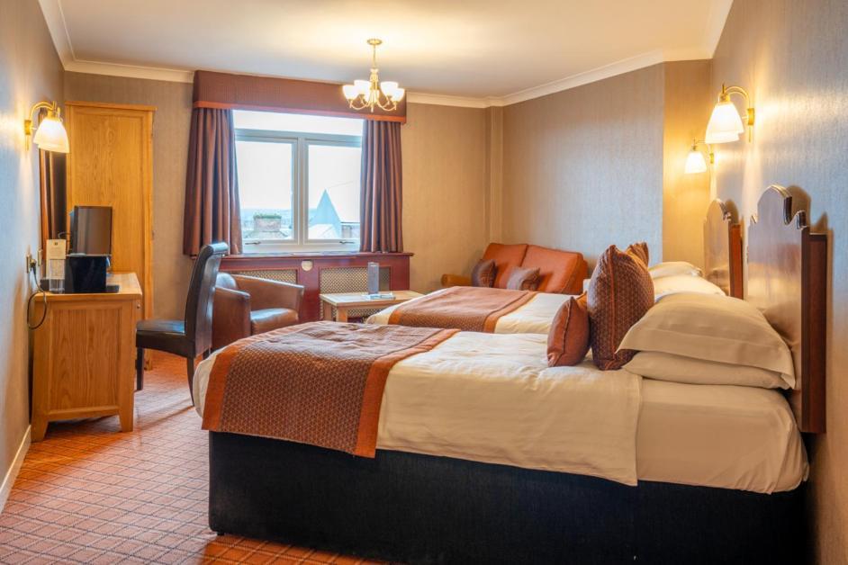 Cairndale Hotel And Leisure Club Dumfries Extérieur photo